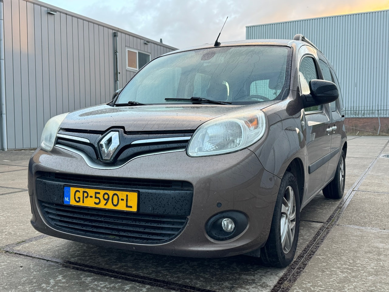 Renault Kangoo Family - 1.5 dCi Privilege Start&Stop - AutoWereld.nl