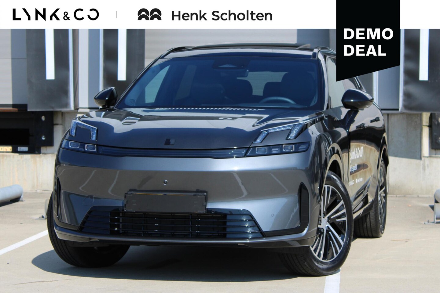 Lynk & Co 08 - Core | Beschikbaar vanaf 05-2027 | 200km Hybride | High Beam LED | Panoramadak | 360° Came - AutoWereld.nl
