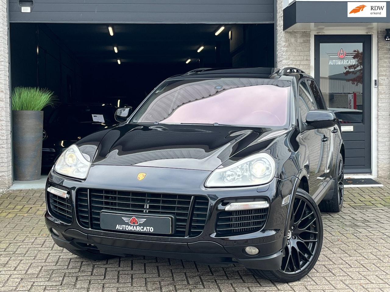 Porsche Cayenne - 4.8 Turbo | 500 PK | 22 Inch | Orig. Nederlands | Luchtvering | Schuifdak | Carplay | NAP - AutoWereld.nl