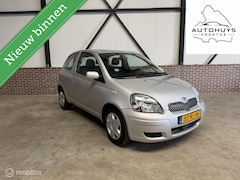 Toyota Yaris - 1.3 VVT-i Sol Automaat