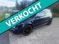 Volkswagen Golf - 1.4-16V Oxford in nette staat