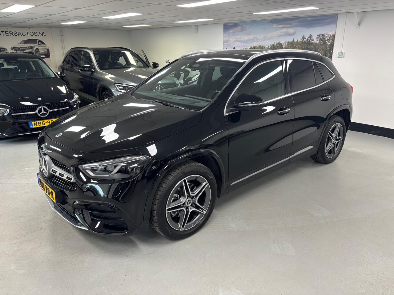 Mercedes-Benz GLA-Klasse - 250 e AMG NW MODEL 2024 Pano 360 Memory LED - AutoWereld.nl