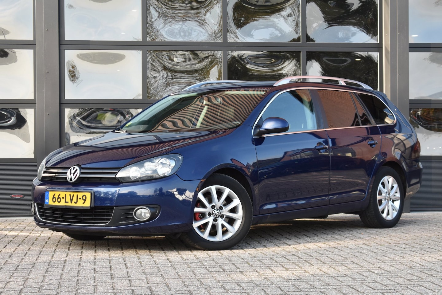 Volkswagen Golf Variant - 1.6 TDI Highline BlueMotion '10 Clima Cruise Radio werkt niet - AutoWereld.nl