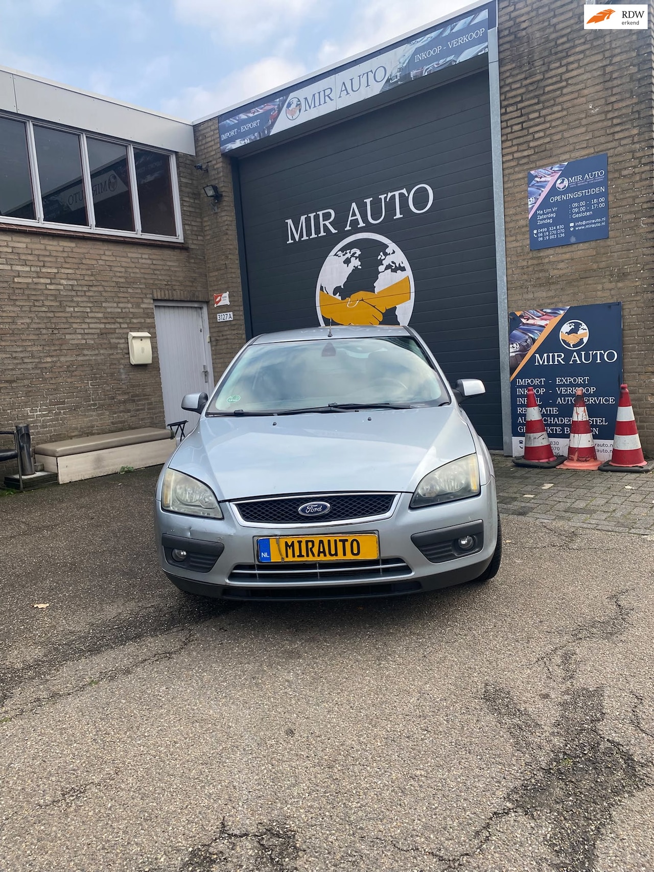 Ford Focus - 1.6-16V First Edition 1.6-16V First Edition - AutoWereld.nl