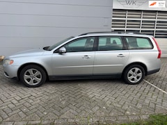 Volvo V70 - 2.4 D5 Kinetic