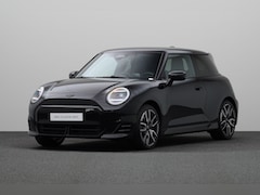 MINI Electric - 3-Deurs Cooper SE John Cooper Works M 54.2 kWh | 18" jcw lap spoke 2-tone | Pakket M | Com