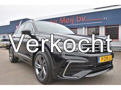 Volkswagen Tiguan - 1.4 TSI eHybrid R-Line Business+ , TREKHAAK , VIRTUAL COCKPIT , LED KOPL , A UITRIJ CAM ,