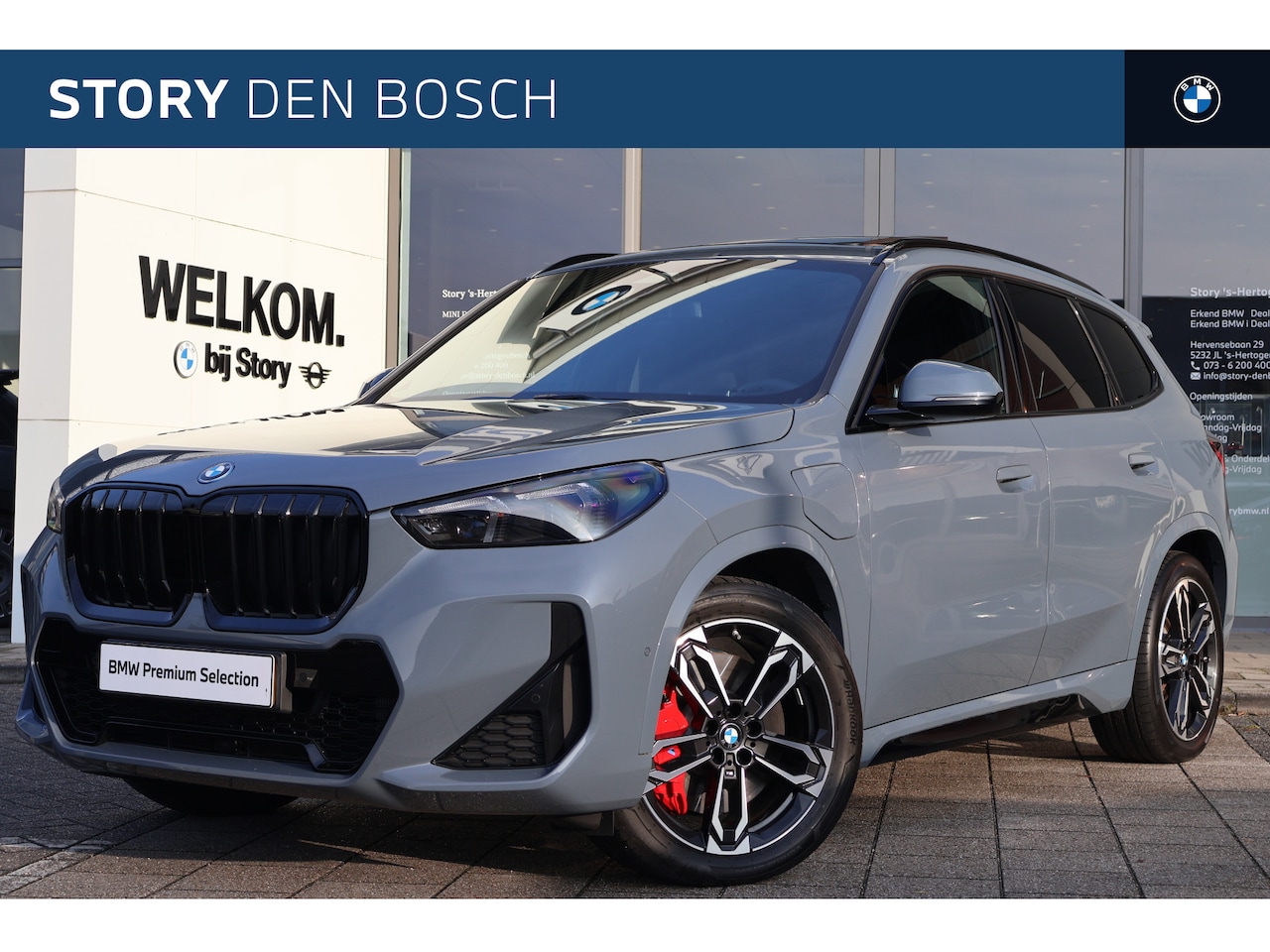 BMW X1 - xDrive25e M Sport Automaat / Trekhaak / Panoramadak / Sportstoelen / Achteruitrijcamera / - AutoWereld.nl