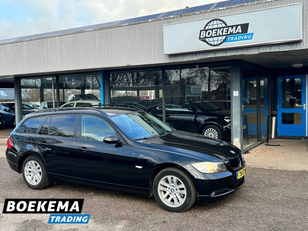 BMW 3-serie Touring - 318i 130PK Leer Airco Cruise Control - AutoWereld.nl