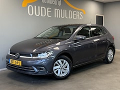 Volkswagen Polo - 1.0 TSI Style | Trekhaak | Digidash | Stoelverwarming | Adaptive cruise | IQ Light | Clima