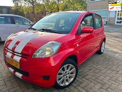 Daihatsu Sirion 2 - 1.0-12V Premium