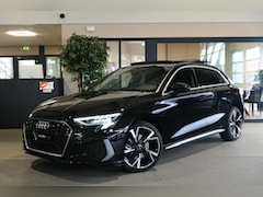 Audi A3 Sportback - 40 TFSI e 204PK S-line Pano Matrix Led Volleder Navi Carplay Cruise