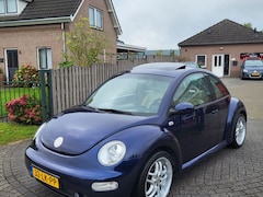 Volkswagen New Beetle - 2.3 V5 170 Highline, Uniek, vol opties