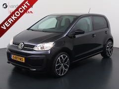 Volkswagen Up! - 1.0 60PK 5D BMT Move up All Season Banden