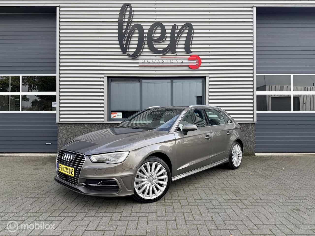 Audi A3 Sportback - 1.4 e-tron PHEV Ambition Pro S Line plus - AutoWereld.nl