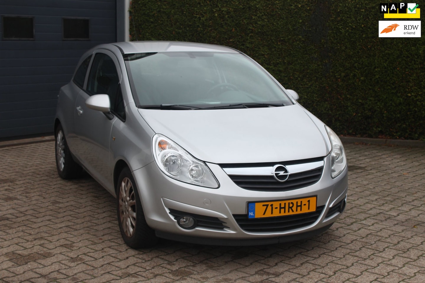 Opel Corsa - 1.4-16V Business 1e eigenaar - AutoWereld.nl