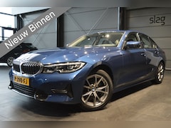 BMW 3-serie - 318i Edition navi clima cruise pdc trekhaak 157 pk