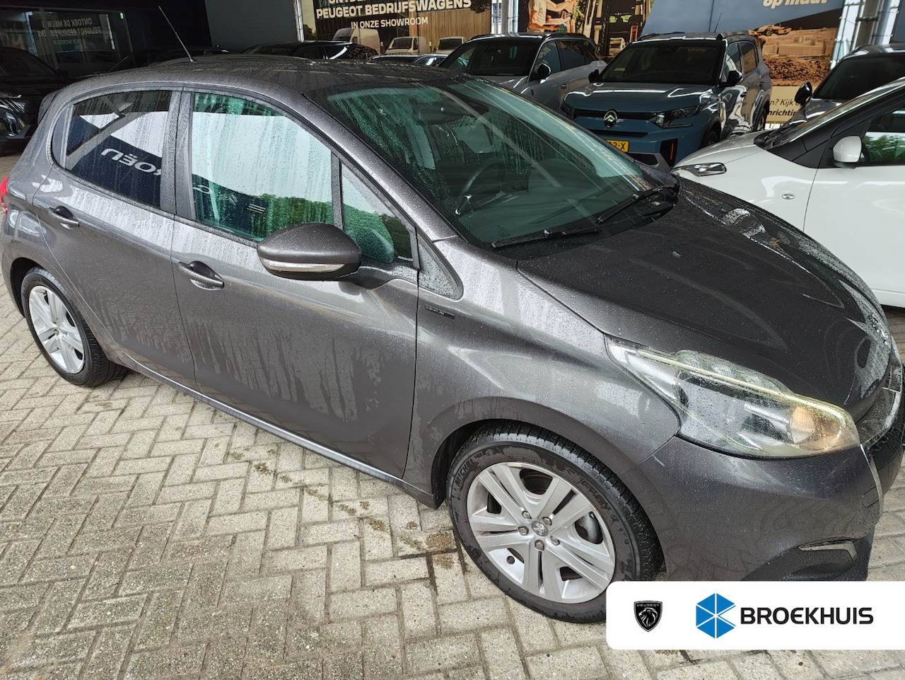 Peugeot 208 - 1.2 PureTech Signature 1.2 PureTech Signature - AutoWereld.nl