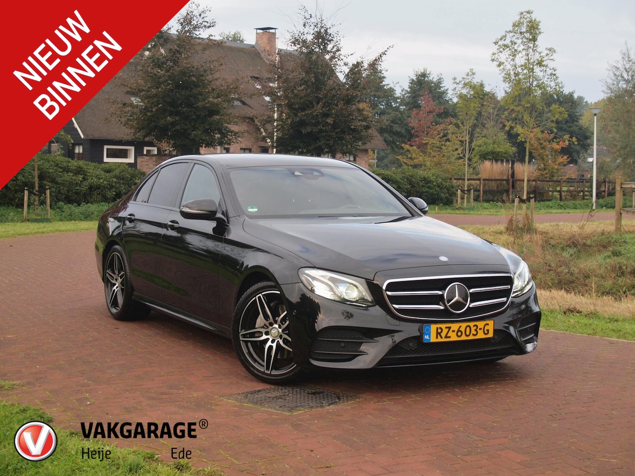 Mercedes-Benz E-klasse - 200 Prestige Plus AMG AMG-Pakket | Burmester | Sfeerverlichting | Camera | Stoelmemory | A - AutoWereld.nl