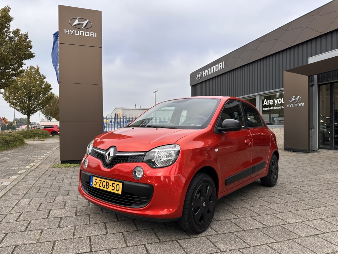 Renault Twingo - 1.0 SCe Expression 1.0 SCe Expression - AutoWereld.nl