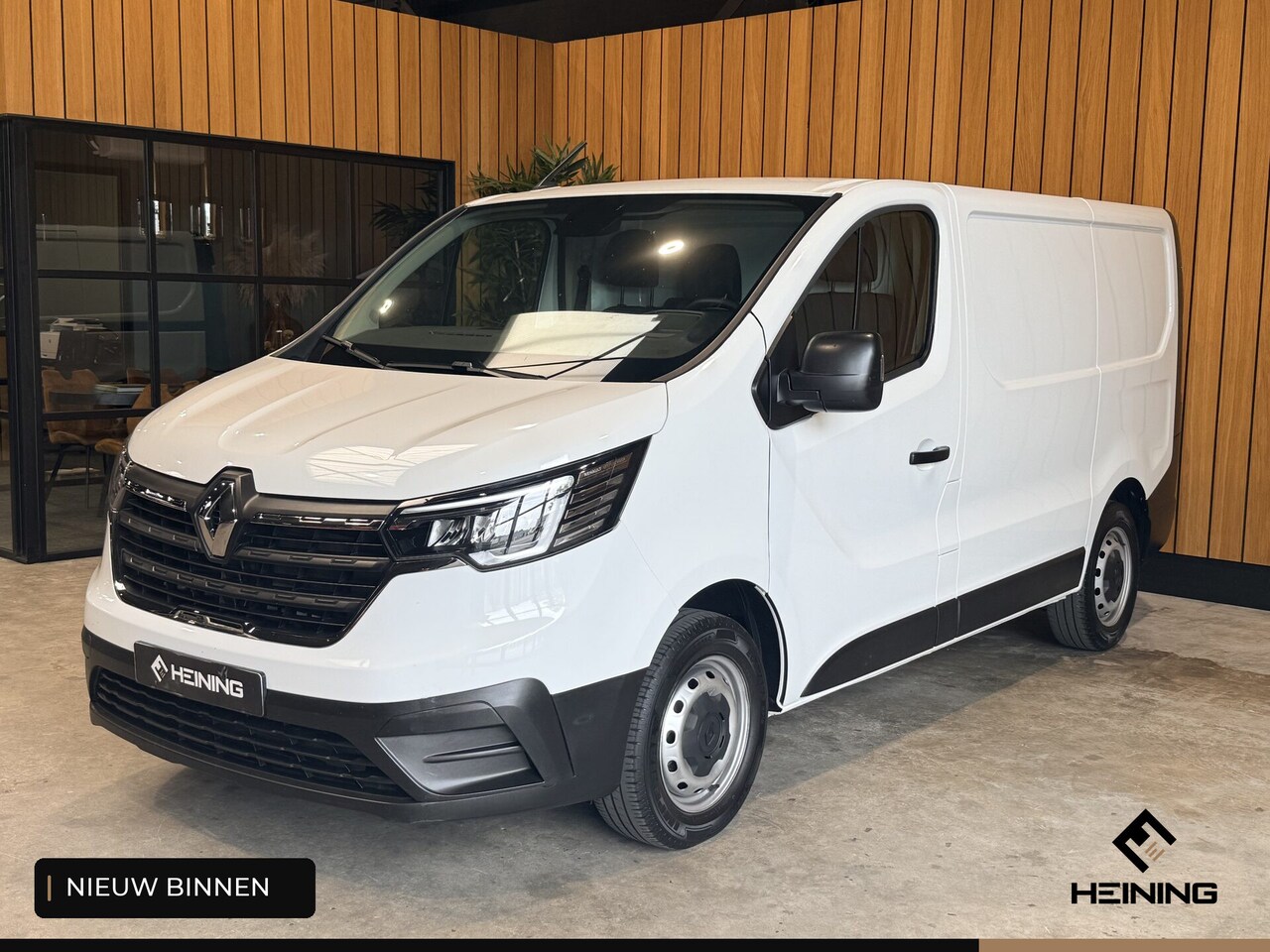 Renault Trafic - 2.0 Blue dCi 110 T29 L1H1 Start 2.0 Blue dCi 110 T29 L1H1 Start - AutoWereld.nl