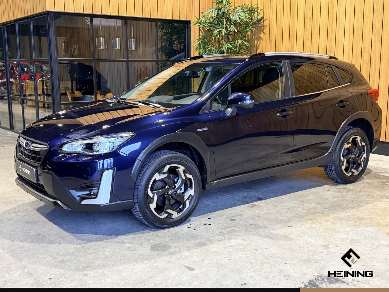 Subaru XV - 2.0i e-BOXER Luxury Automaat | 4X4 | Adaptive-cruise | Navigatie | Apple-carplay Camera vo - AutoWereld.nl