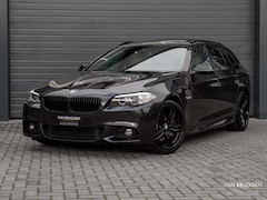 BMW 5-serie Touring - 528i M-Sport High Executive Pano HK-Audio Memory