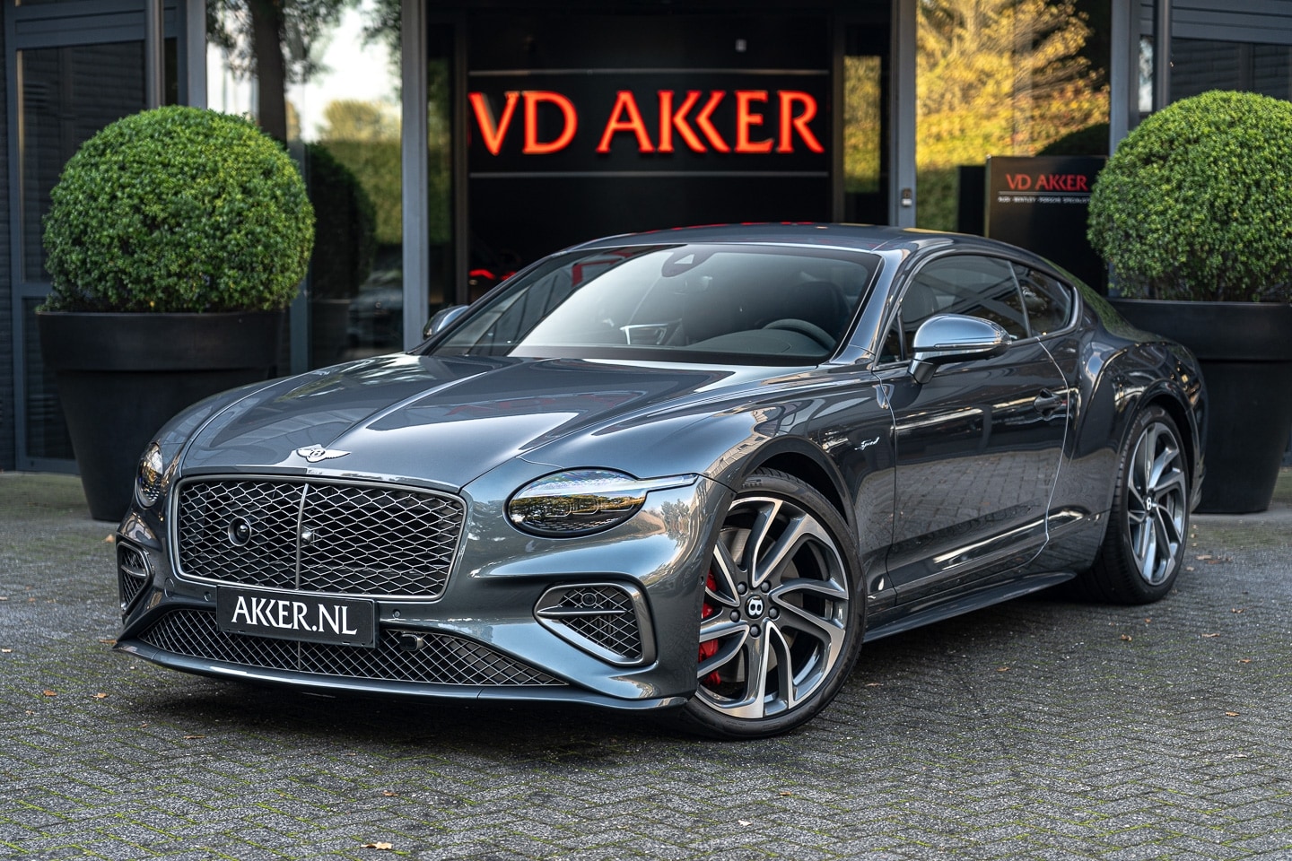Bentley Continental GT - Speed 4.0 V8 782pk Hybrid | 22 Inch | Interior Split | 360° Camera - AutoWereld.nl