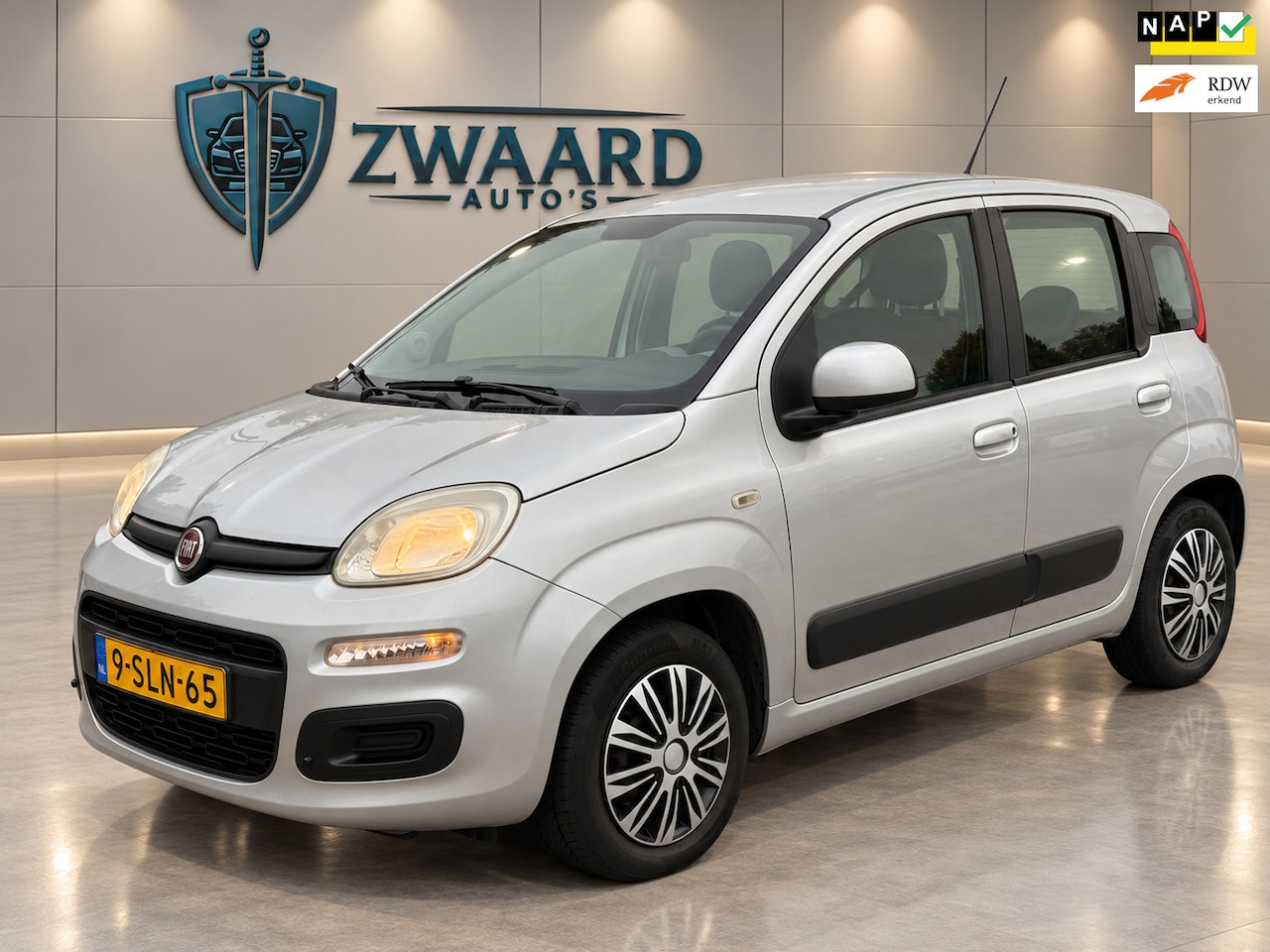 Fiat Panda - 0.9 TwinAir Edizione Cool l Airco l Electr Ramen l Rijdt & Schakelt zeer goed l - AutoWereld.nl