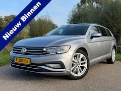 Volkswagen Passat Variant - 1.5 TSI Comfort Business / Automaat / Navigatie / 18"LM Velgen / Climate Control / ACC /