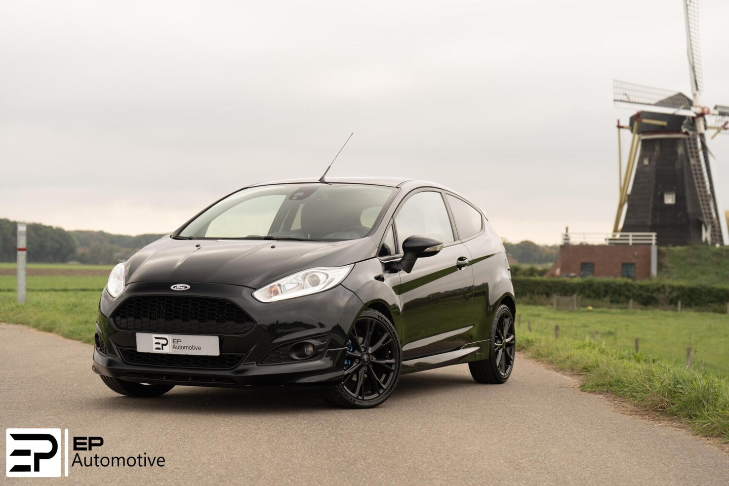 Ford Fiesta - 1.0 EcoBoost Black Edition|PSensoor|17"|Cruise| - AutoWereld.nl