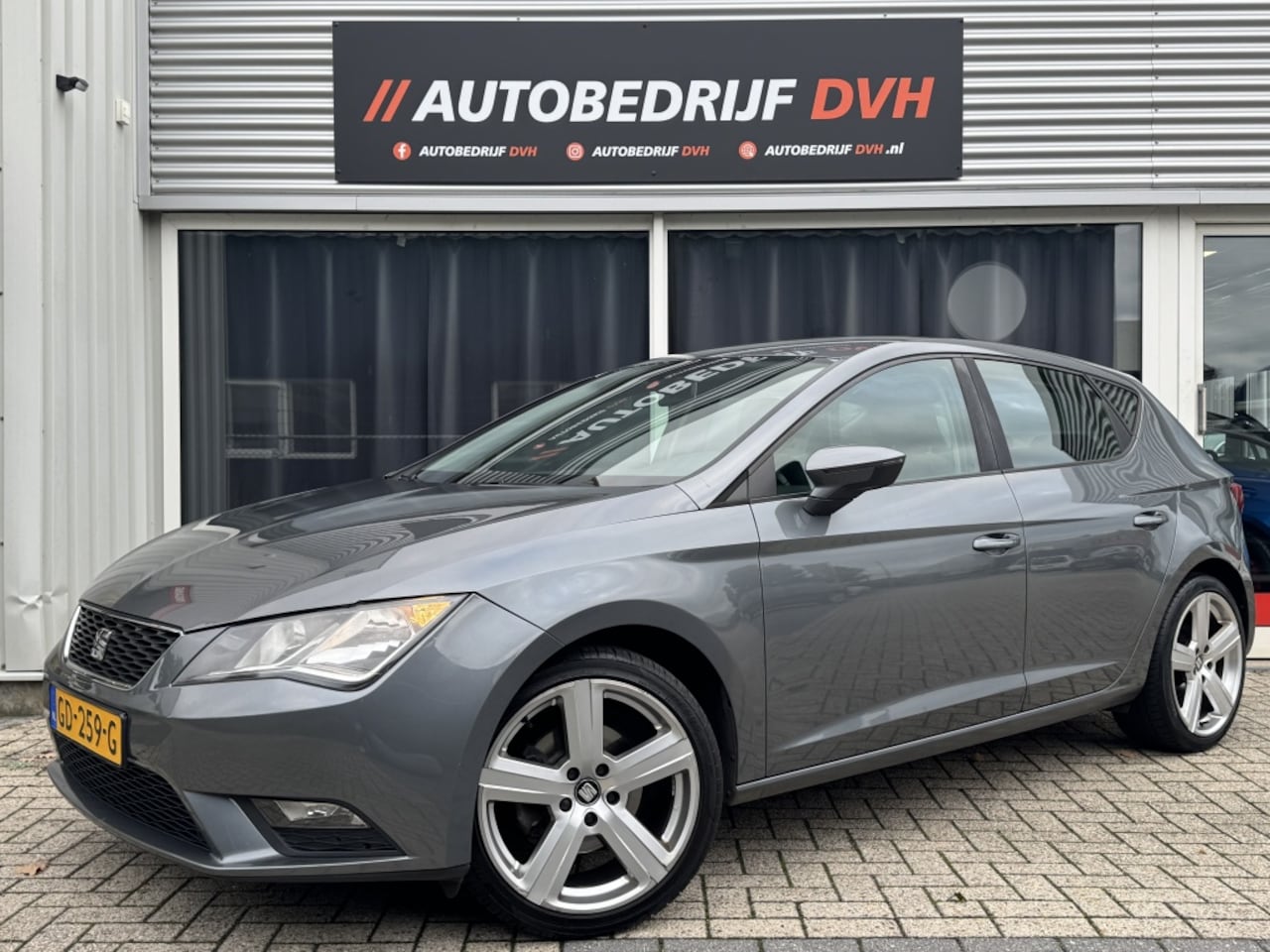 SEAT Leon - 1.2 TSI Style 1.2 TSI Style - AutoWereld.nl