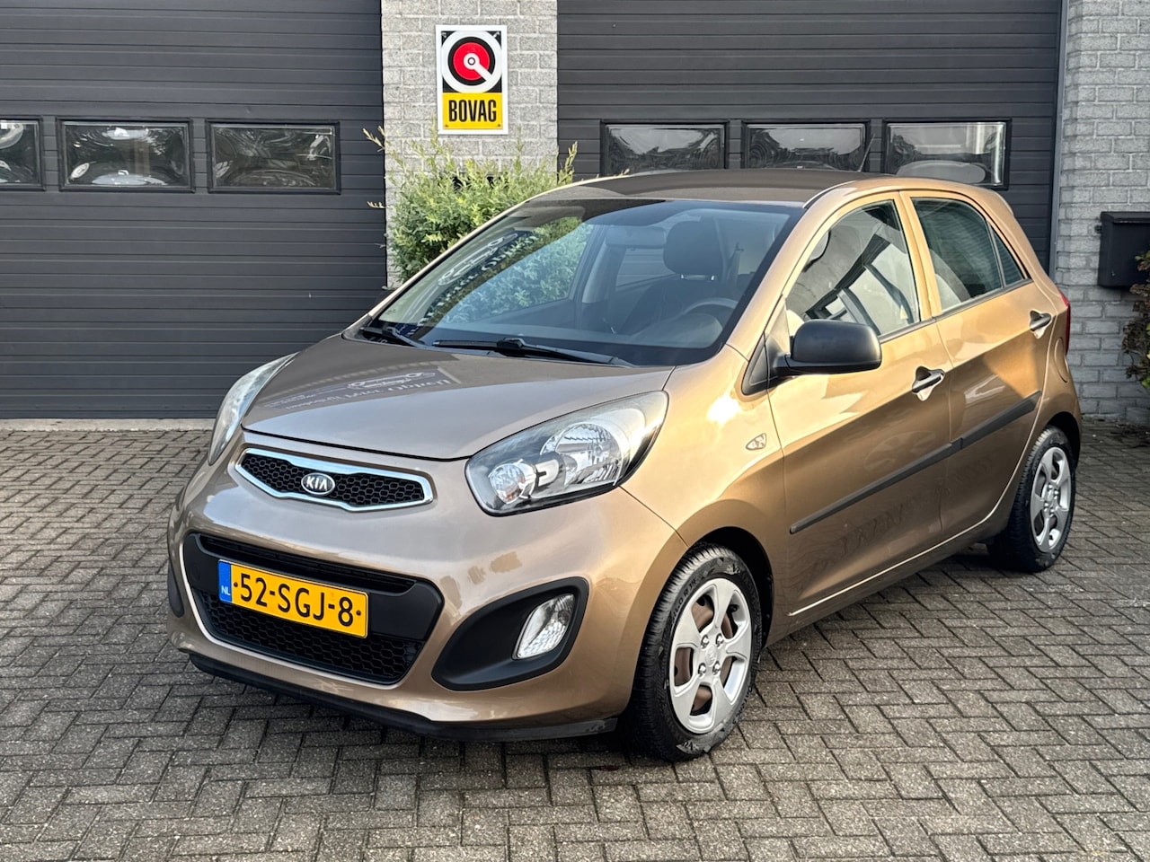 Kia Picanto - 1.2 CVVT Comfort Pack *Airco*Elektrisch pakket* - AutoWereld.nl