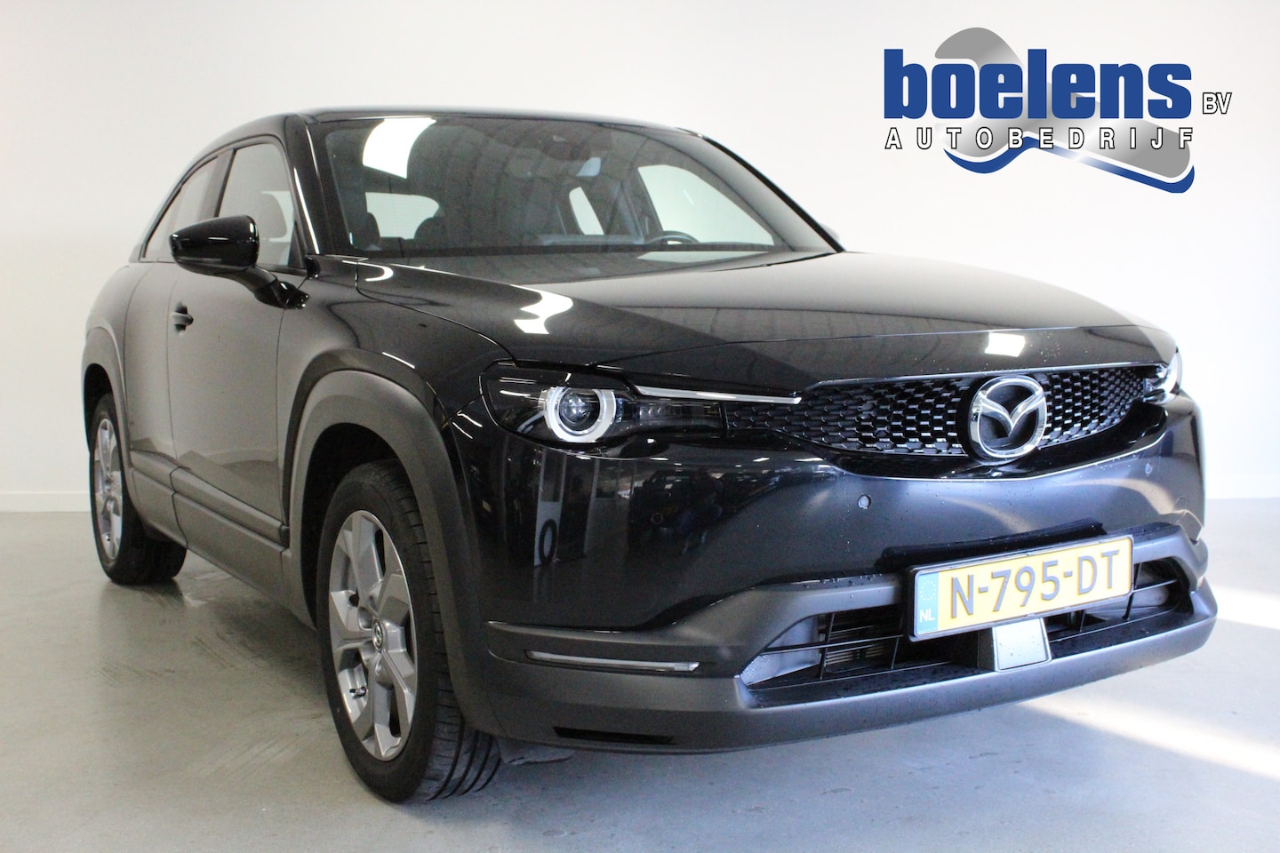 Mazda MX-30 - e-SkyActiv 145 Comfort 36 kWh | STOEL+STUUR/VERW | WARMTEPOMP | DAB | CARPLAY | CAMERA | N - AutoWereld.nl