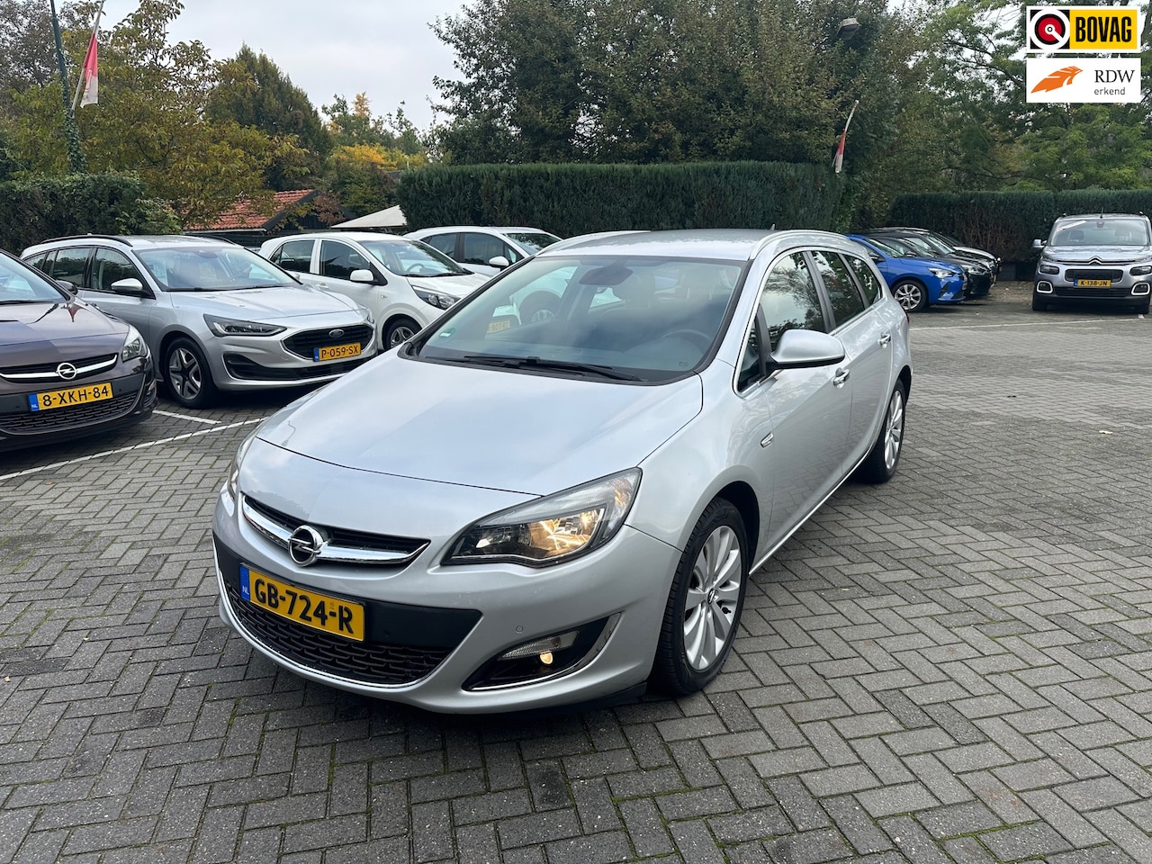 Opel Astra Sports Tourer - 1.4 Turbo Sport 1.4 Turbo Sport , navigatie , pdc voor en achter - AutoWereld.nl