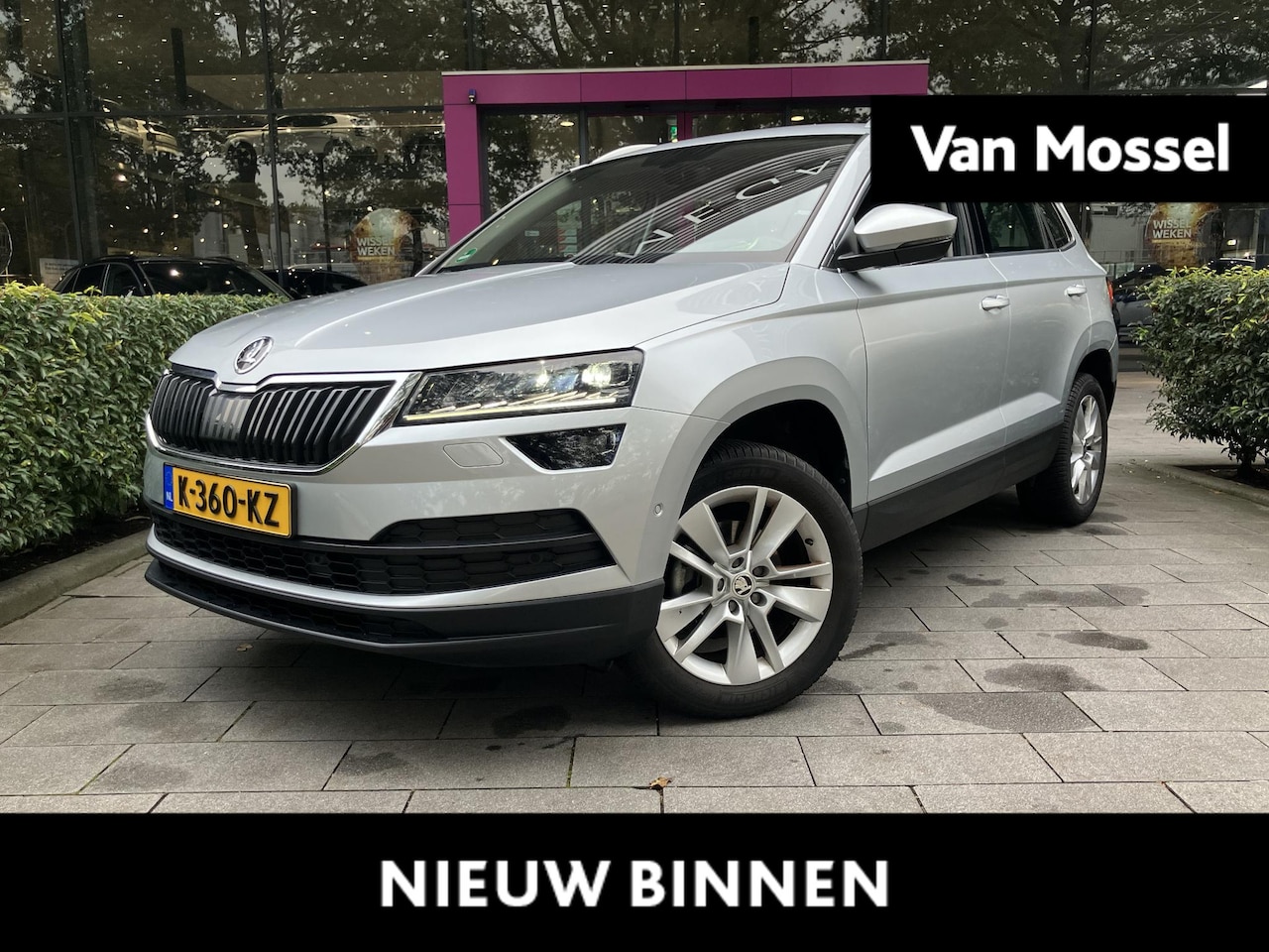 Skoda Karoq - 1.5 TSI ACT Business Edition Plus | WORDT VERWACHT | APPLE CARPLAY - ANDROID AUTO | ACHTER - AutoWereld.nl
