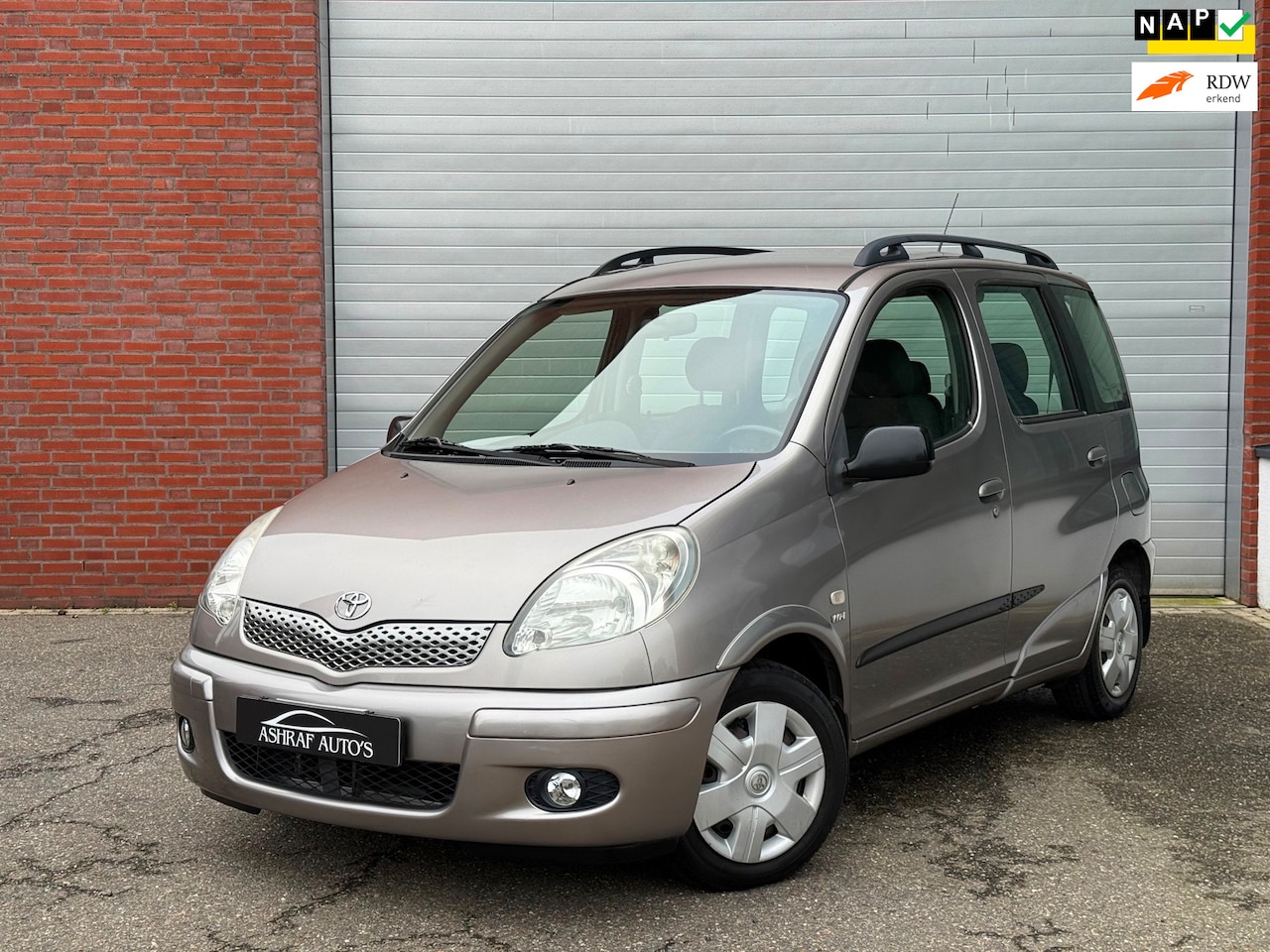 Toyota Yaris Verso - 1.3 VVT-i Sol | AUTOMAAT | NAP | NEW APK | - AutoWereld.nl