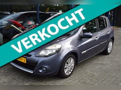 Renault Clio - 1.2 TCe Collection|Lage KM-stand|Airco|Panoramadak