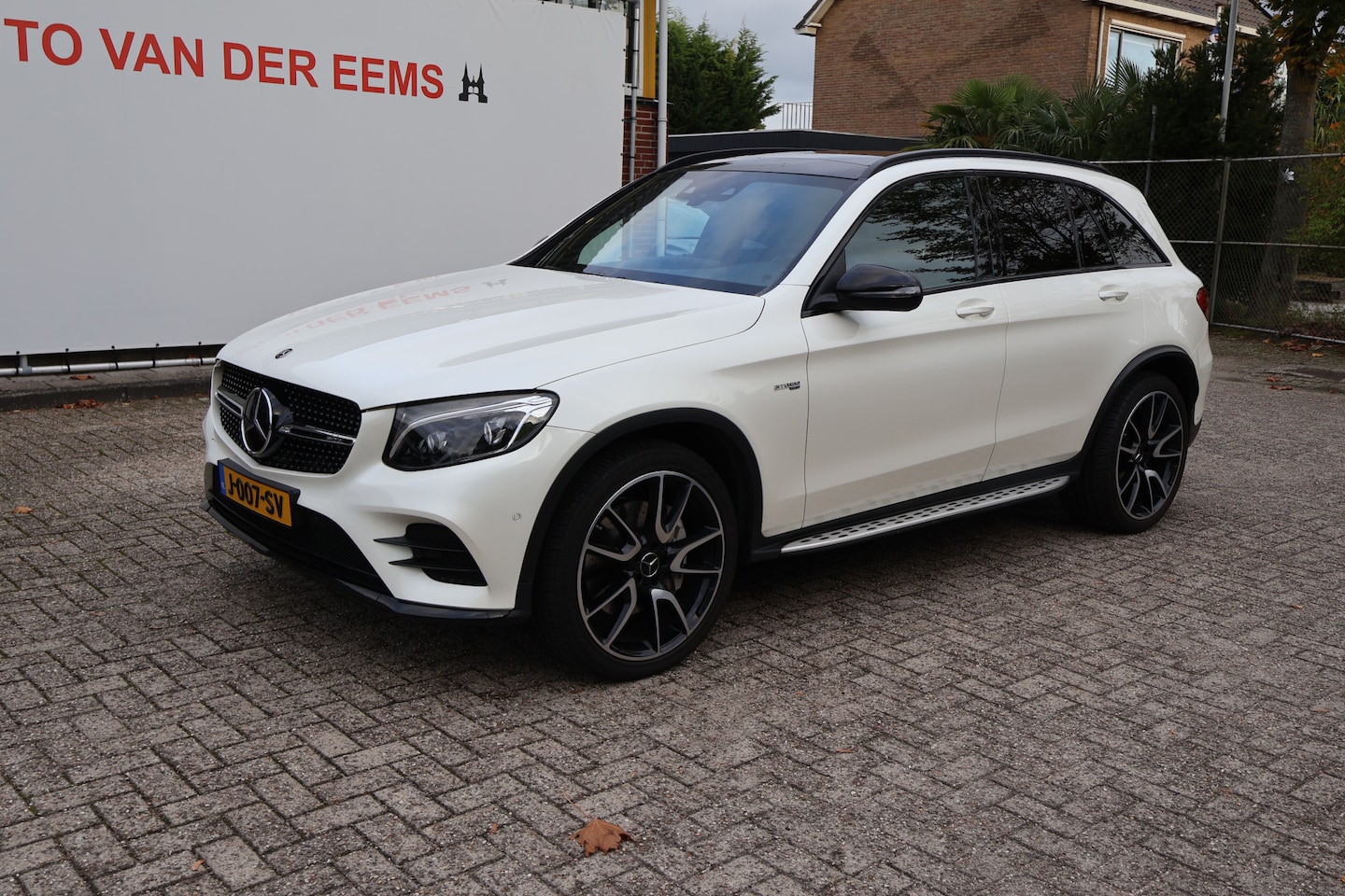 Mercedes-Benz GLC-klasse - AMG 43 4MATIC Dikke 6 cilinder / 368PK / € 118.000,- nieuw - AutoWereld.nl