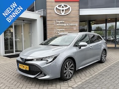 Toyota Corolla Touring Sports - 1.8 Hybrid Dynamic ALL SEASON TREKHAAK STOPELVERWARMING KEYLESS