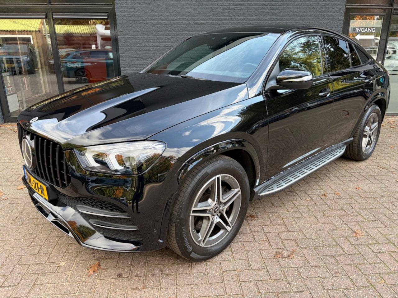 Mercedes-Benz GLE-Klasse - 350 E 4MATIC AMG line PANO - AutoWereld.nl