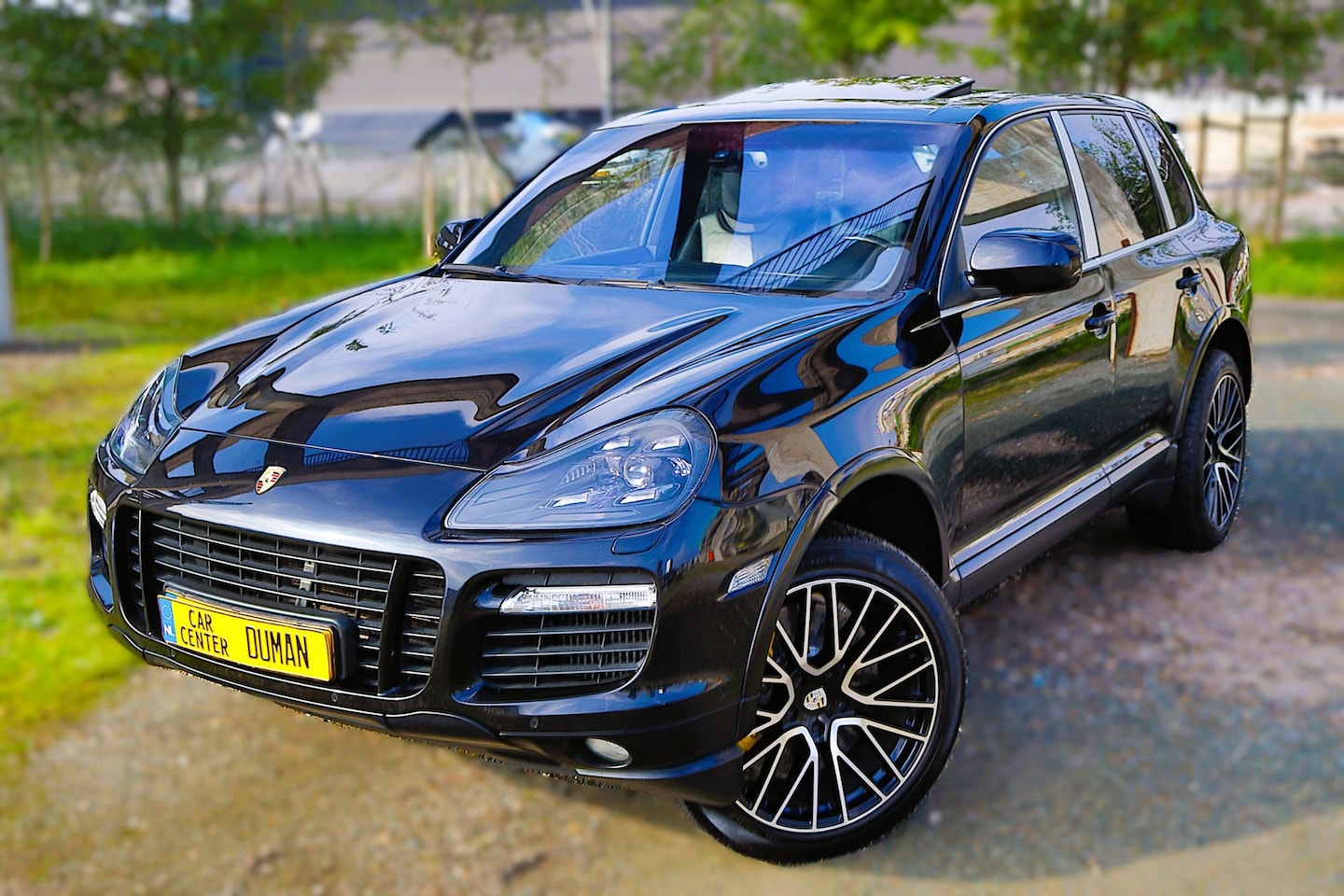 Porsche Cayenne - 4.8 Turbo Keramische Remmen NAP Carbon Opendak Leer Navi PDC Cruise Luchtvering - AutoWereld.nl