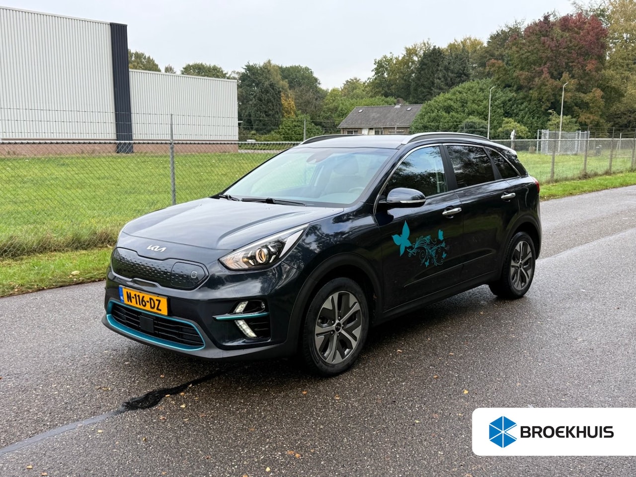 Kia e-Niro - Edition 64 kWh | Achteruitrijcamera | Keyless | Parkeersensoren | Stoelverwarming | Apple - AutoWereld.nl