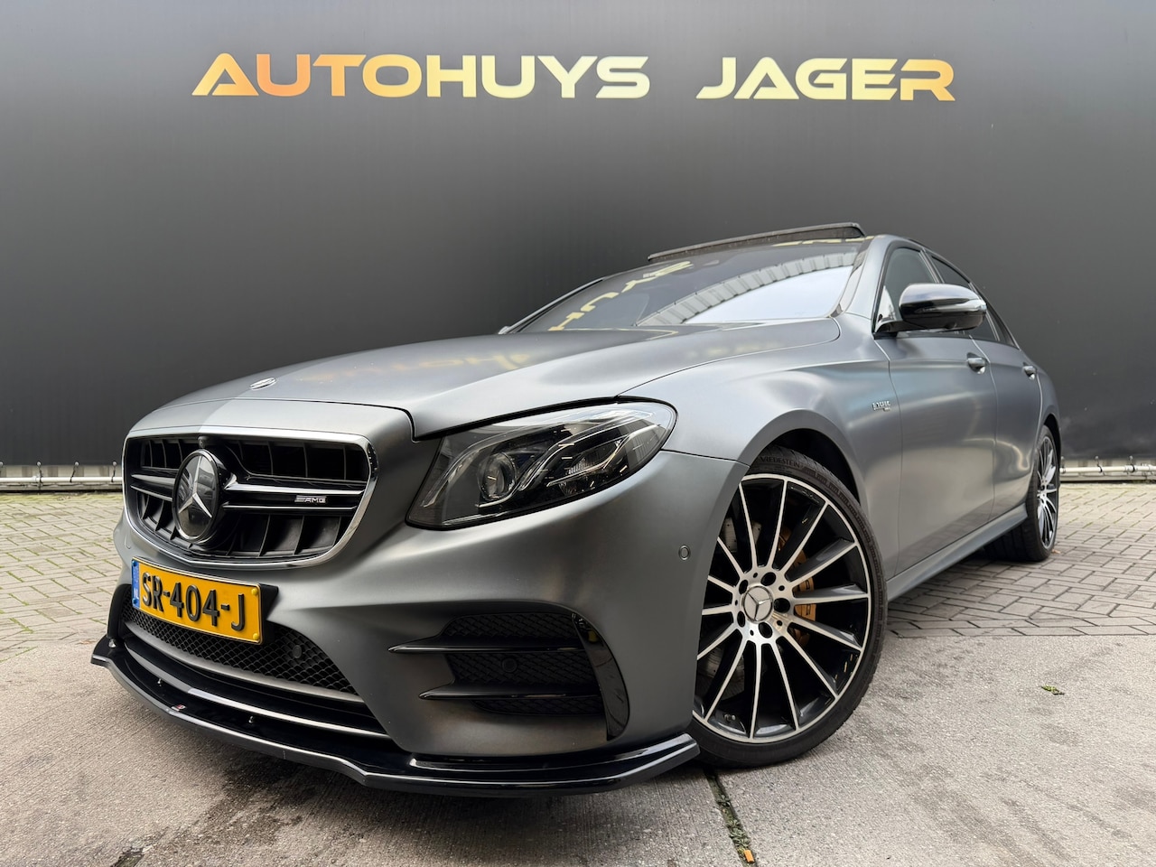 Mercedes-Benz E-klasse - AMG 43 4Matic Pano Hud Verkoeling Burmester Softclosed 360 Maxton Leer Parfum DigiCam - AutoWereld.nl