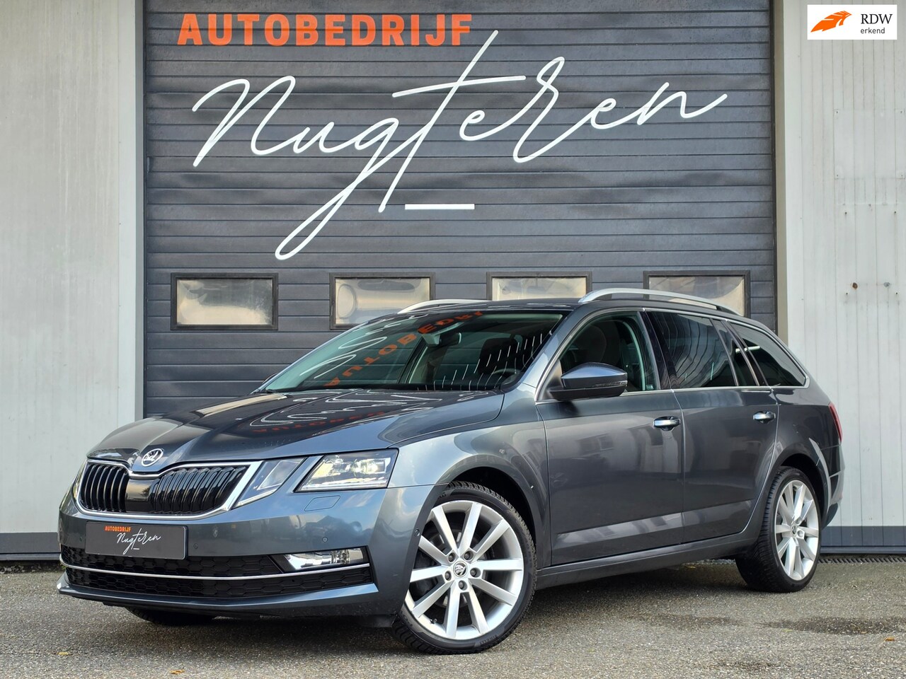 Skoda Octavia Combi - 1.0 TSI Style Automaat|Leer|Trekhaak|Full Led - AutoWereld.nl