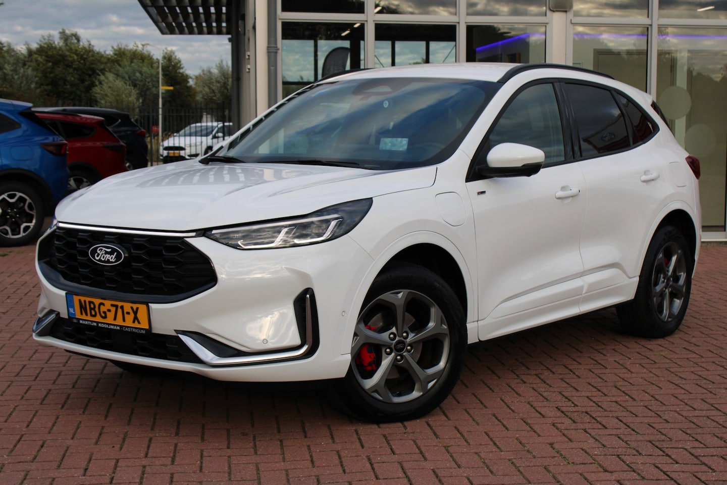 Ford Kuga - 2.5 PHEV 243pk ST-Line X Automaat, Technology en Winterpack, Trekhaak - AutoWereld.nl
