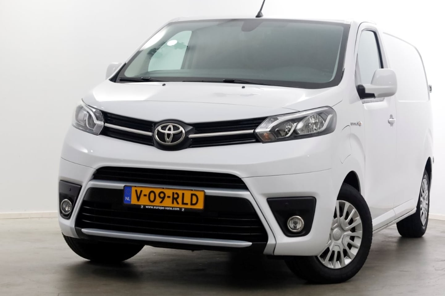 Toyota ProAce Electric Worker - Comfort Extra Range 75 kWh 100% Elektrisch Snellader SOH 93% 11-2022 - AutoWereld.nl
