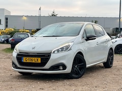 Peugeot 208 - 1.2 PureTech Première/AUTOMAAT/LED