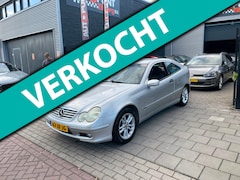 Mercedes-Benz C-klasse Sportcoupé - 180 K. Trekhaak Airco NAP APK