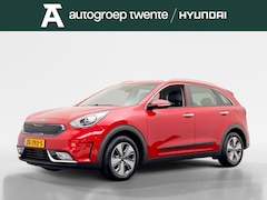 Kia Niro - 1.6 GDi Hybrid DynamicLine | Trekhaak | All-seasonsbanden | Navigatie
